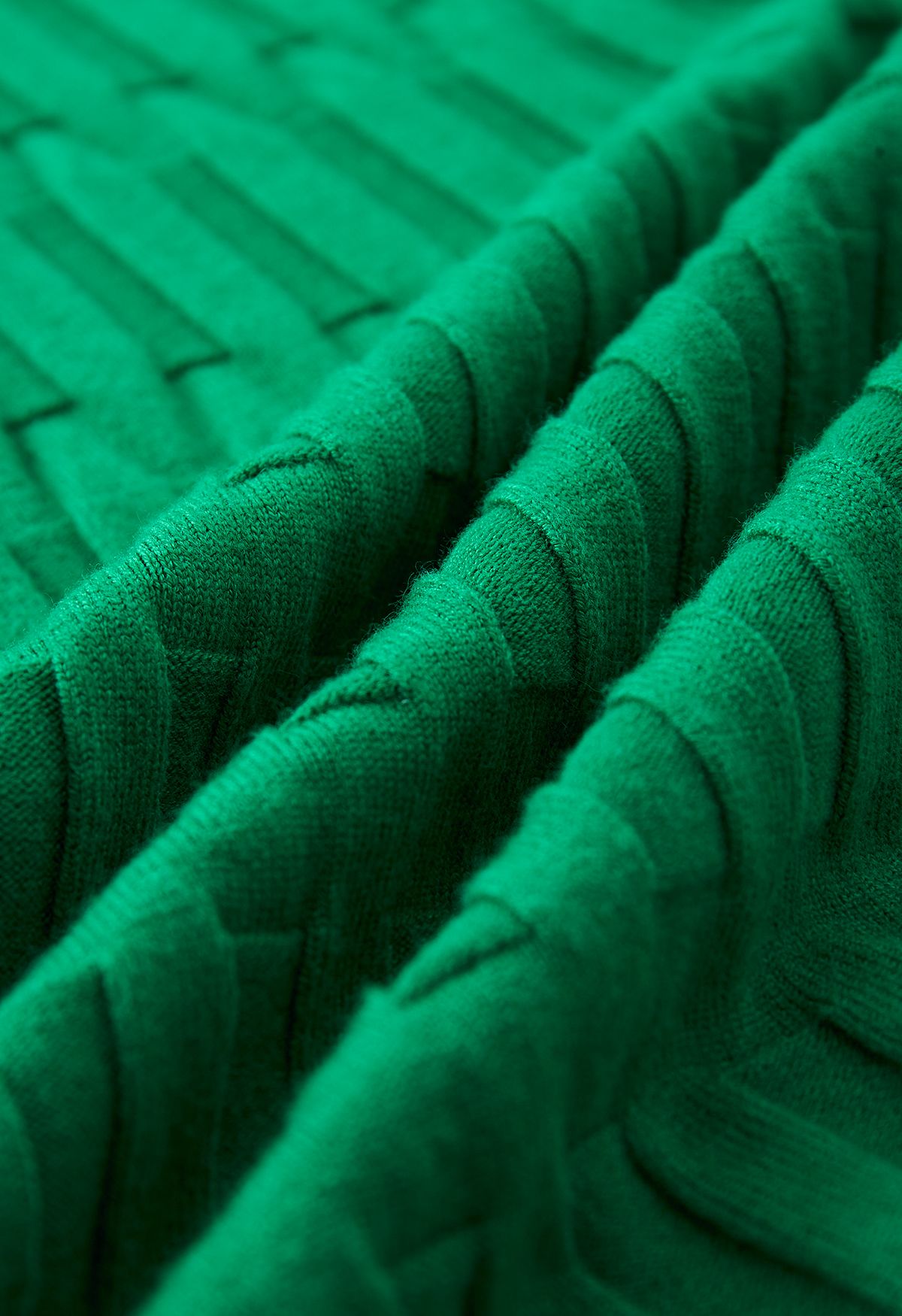Saia lápis de malha com textura em relevo na cor verde