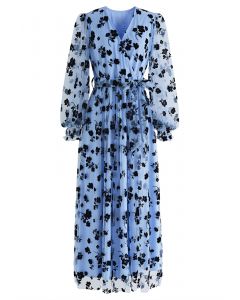 Vestido maxi envolto em malha 3D Posy em azul