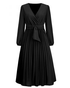 Vestido de cinto com fivela frontal em preto