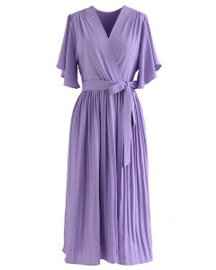 Vestido midi plissado com amarração na cintura falso em lilás