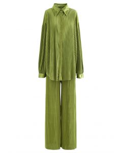 Conjunto de calça e camisa de plissado completo em verde musgo